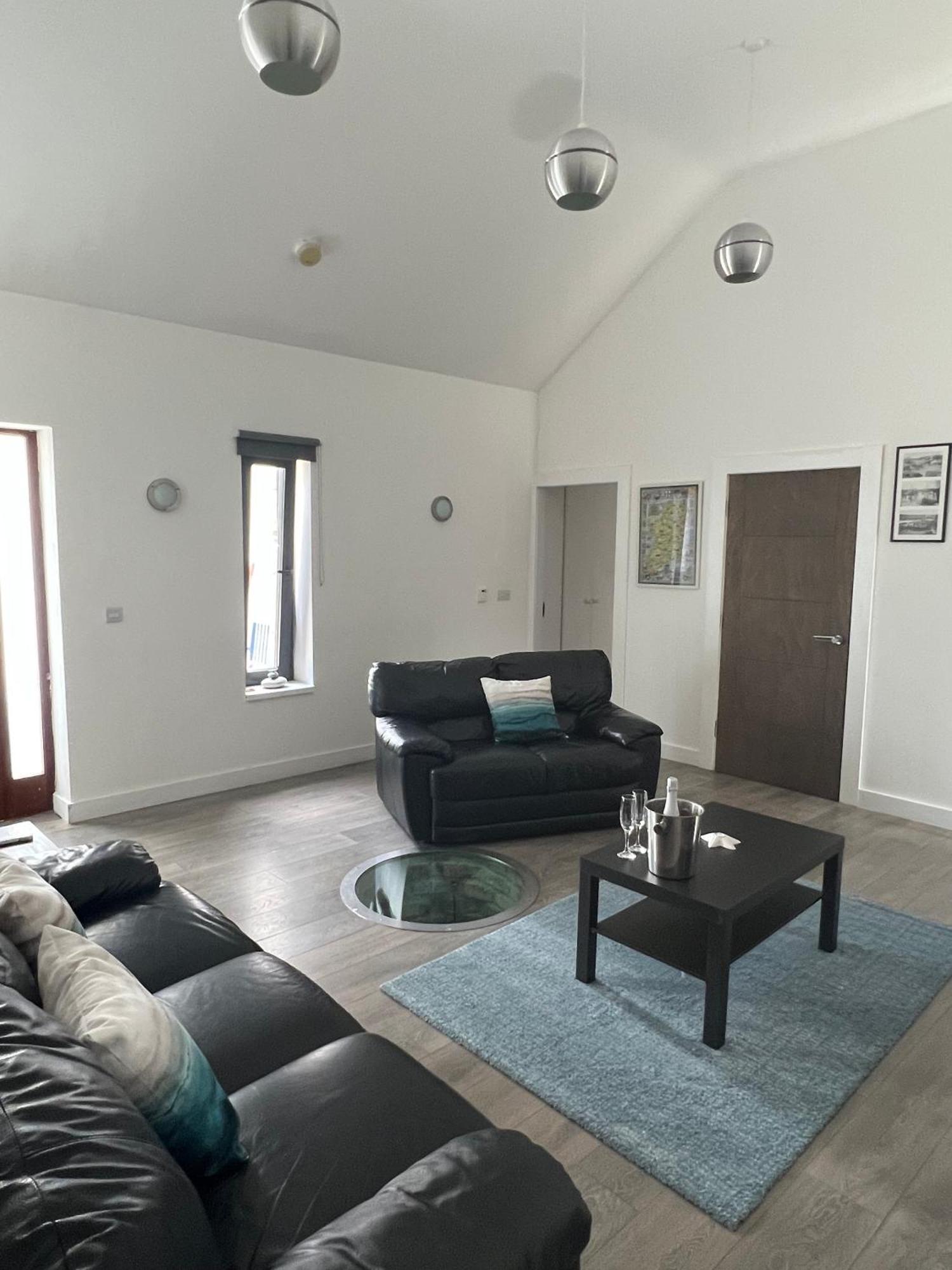 Ardglass Fitzy'S Bunker - Modern Beach Apartment מראה חיצוני תמונה